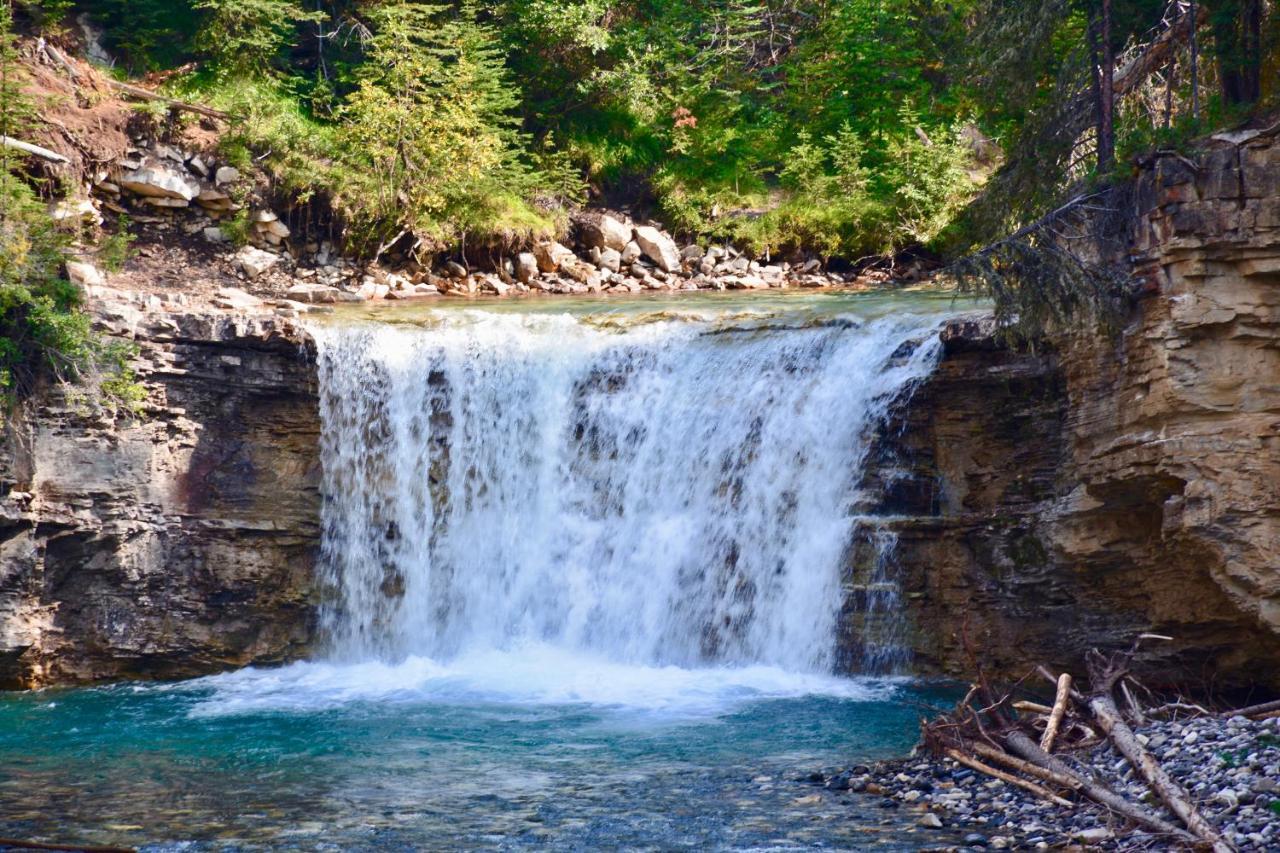 Johnston Canyon & Castle Junction